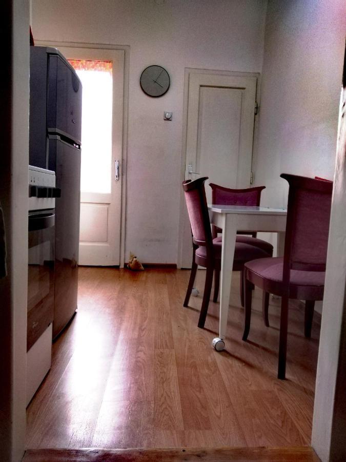 Cool People Apartment Nis